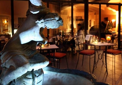 Platina Restaurant & Garden