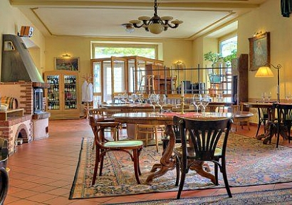 Vinárna a restaurace Zlatý had