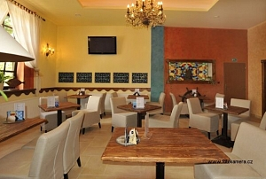 Hotel restaurant NAUTICO