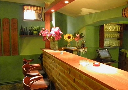 Vinný restaurant Sklípek